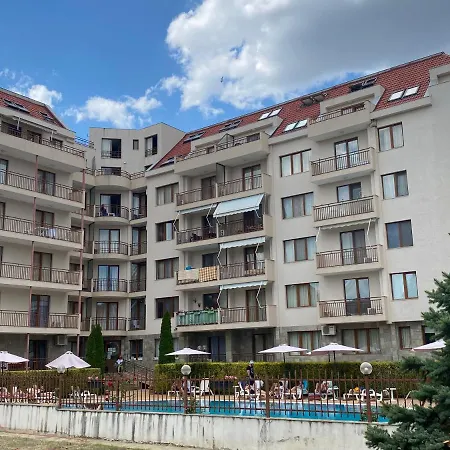 Summer Breeze 503 Private Sunny Apartament *